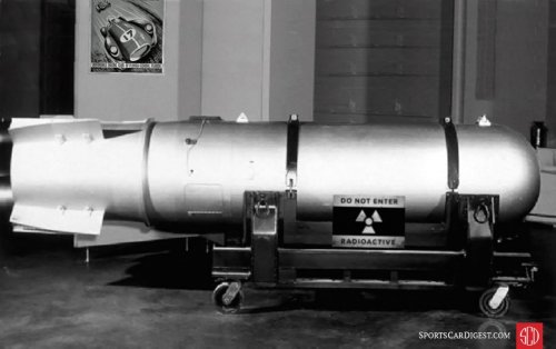 23-Mk27-thermonuclear-bomb.thumb.jpg.cd9f3105aef3016c1448610e5ffc3b2a.jpg