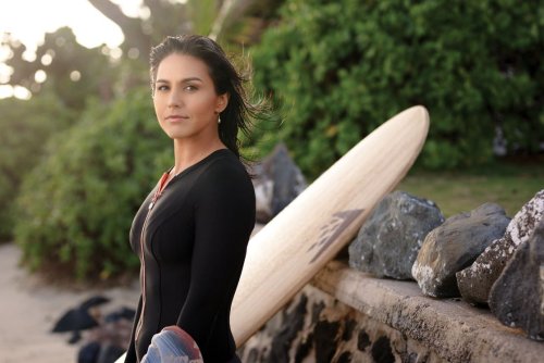 tulsi.thumb.jpg.f20e6f057456cba3a83dfc4150302659.jpg